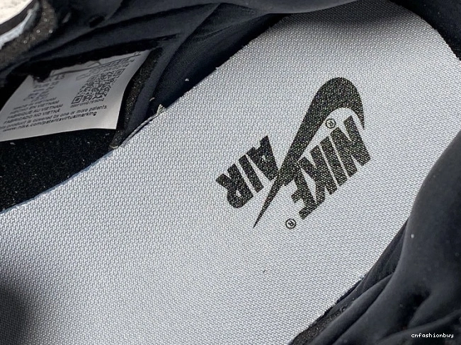 CD0461-016 Air Jordan 1 Toe High Retro Black Satin 1116